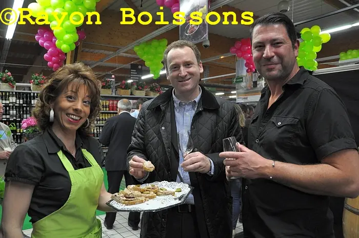 Les images de la soirée Foire aux Vins de printemps d'Intermarché Cognac (16)