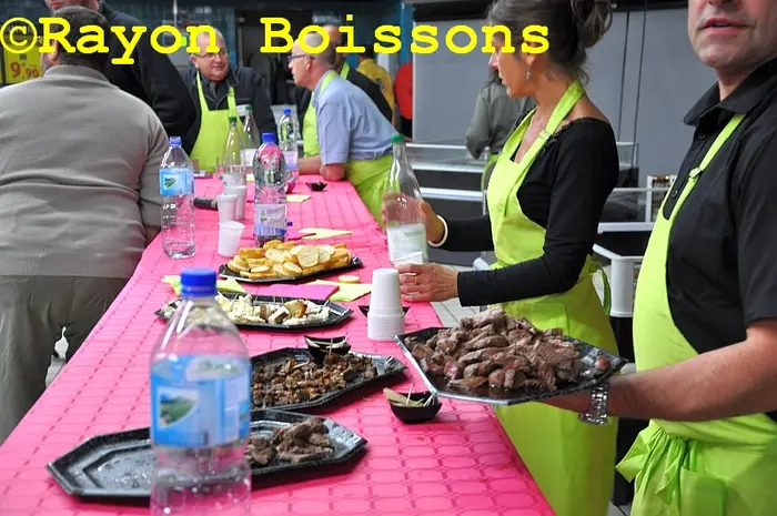 Les images de la soirée Foire aux Vins de printemps d'Intermarché Cognac (16)