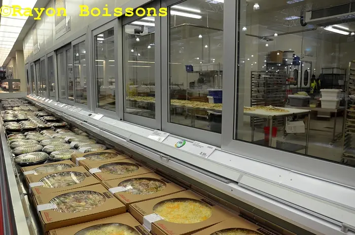Les images du Costco de Séville (Espagne)