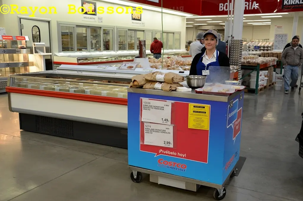 Les images du Costco de Séville (Espagne)