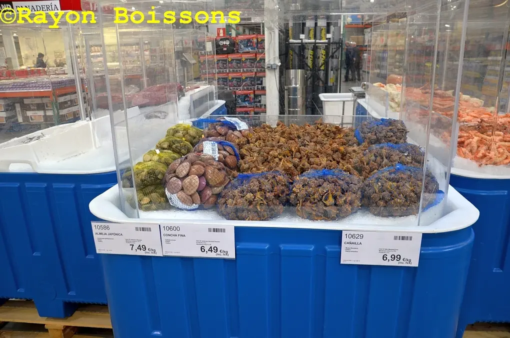 Les images du Costco de Séville (Espagne)